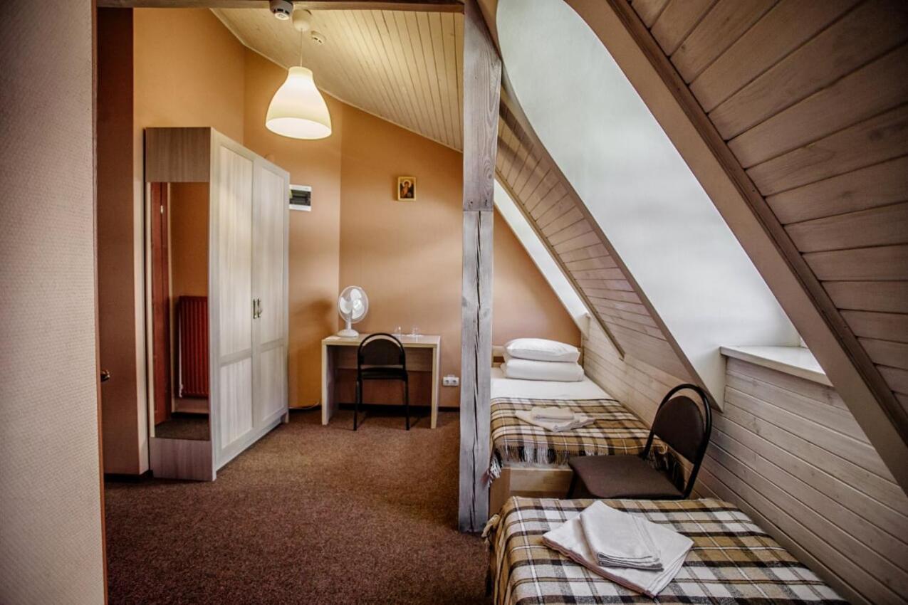 Guest House "Arkhistratyg" Lviv Luaran gambar