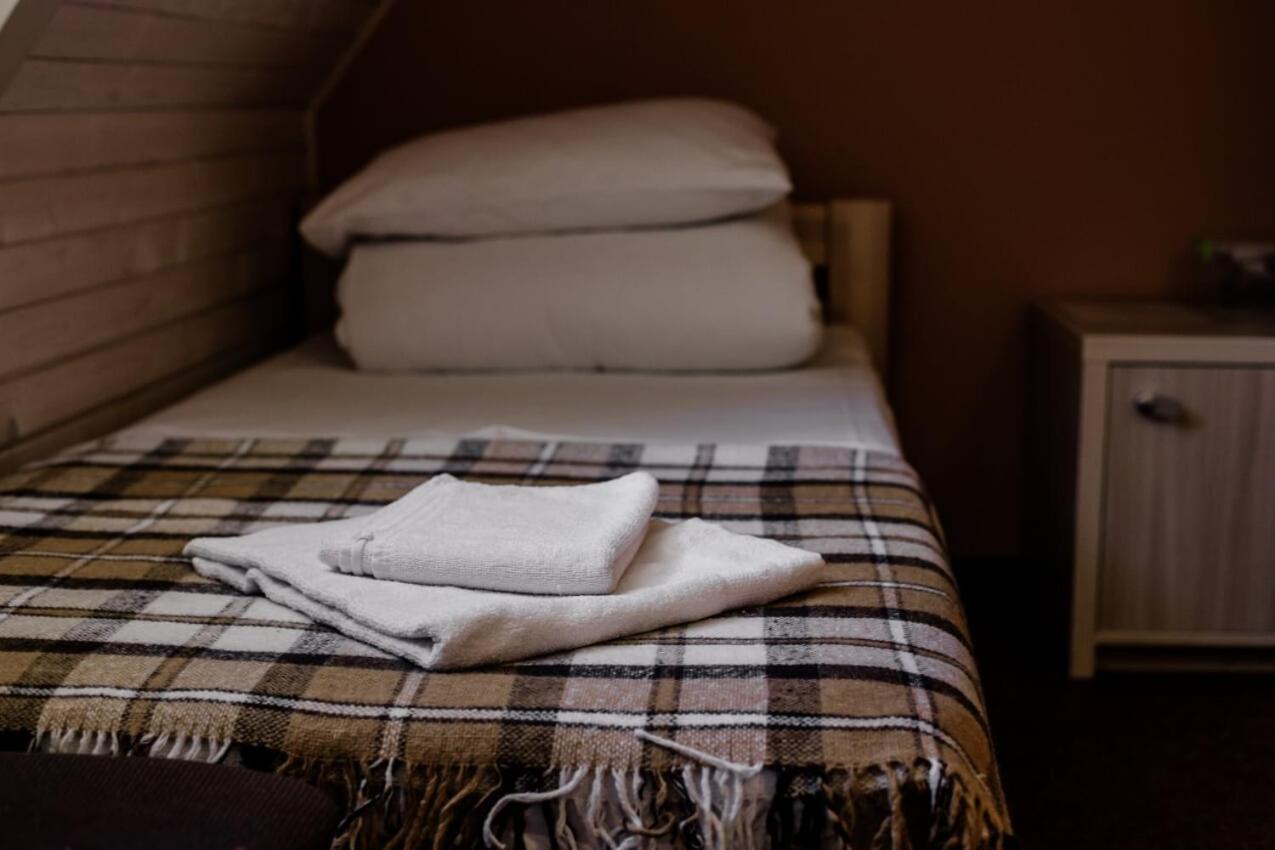 Guest House "Arkhistratyg" Lviv Luaran gambar