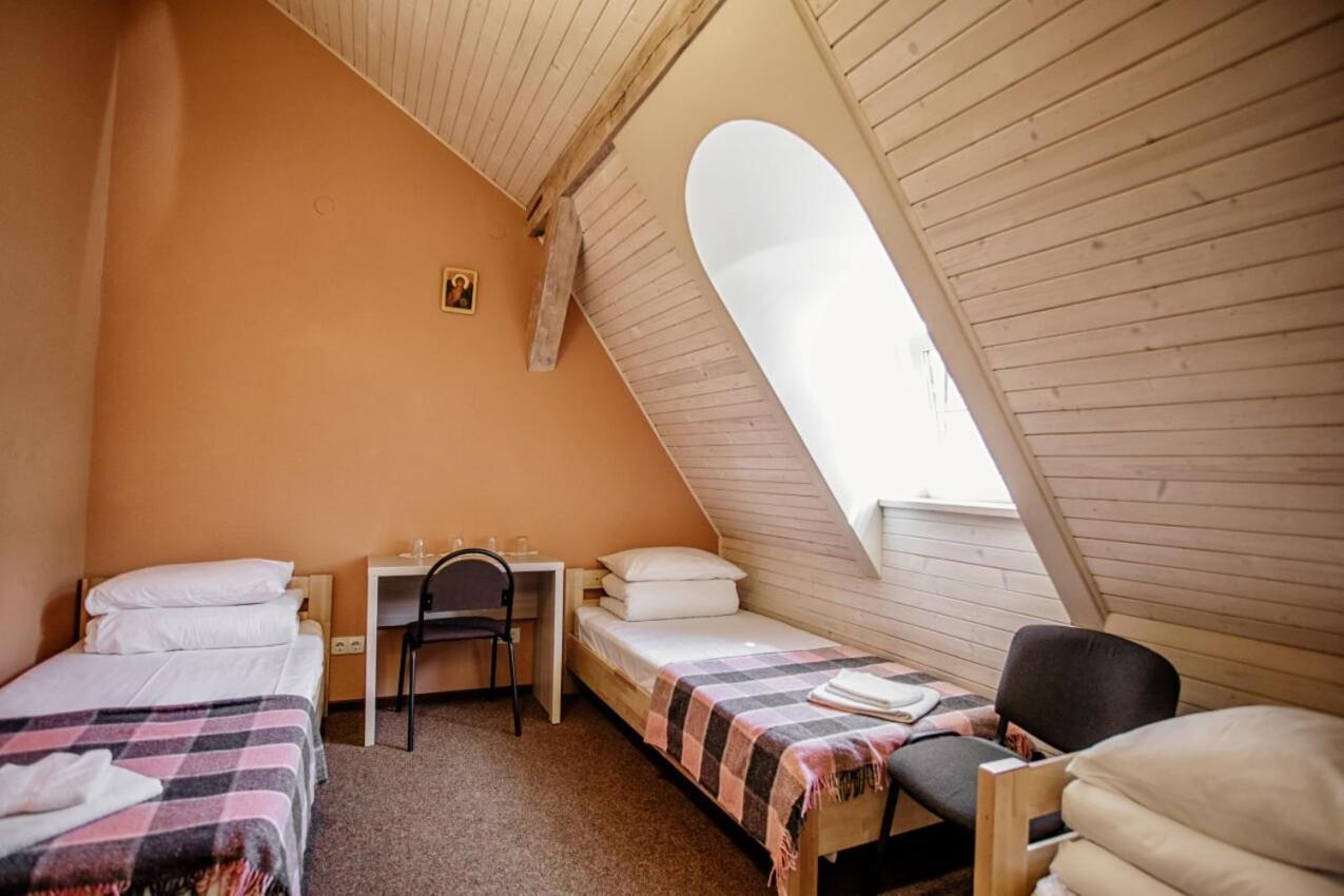 Guest House "Arkhistratyg" Lviv Luaran gambar