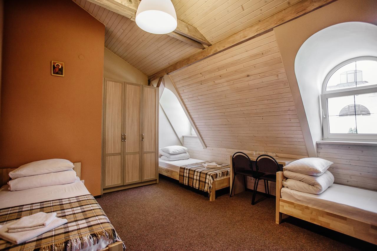 Guest House "Arkhistratyg" Lviv Luaran gambar